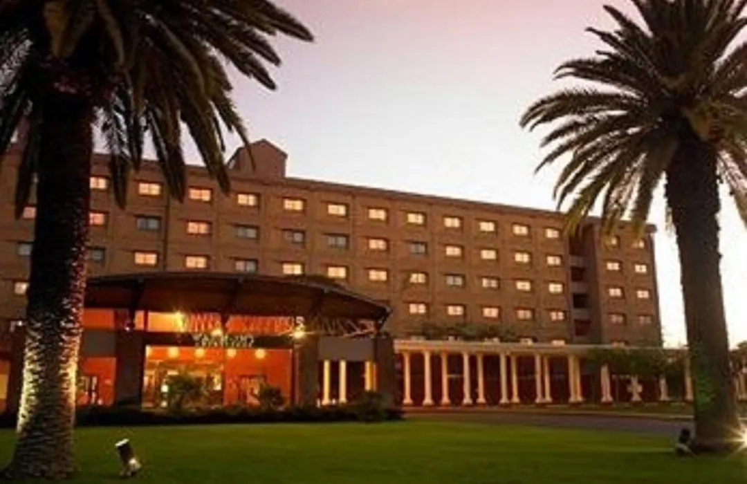 Peermont Metcourt Inn At The Grand Palm, Gaborone-1
